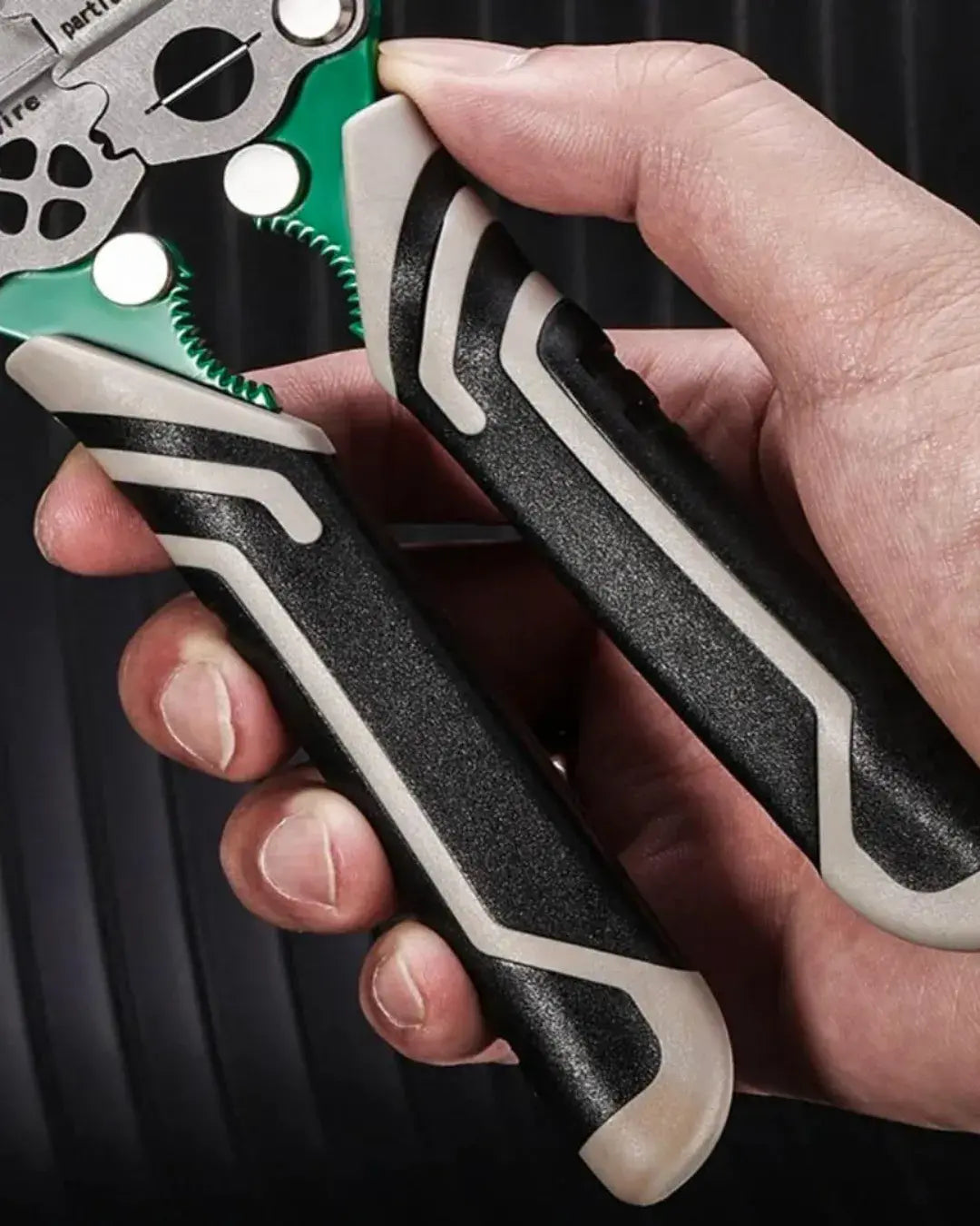 Alicate Multifuncional 18 en 1